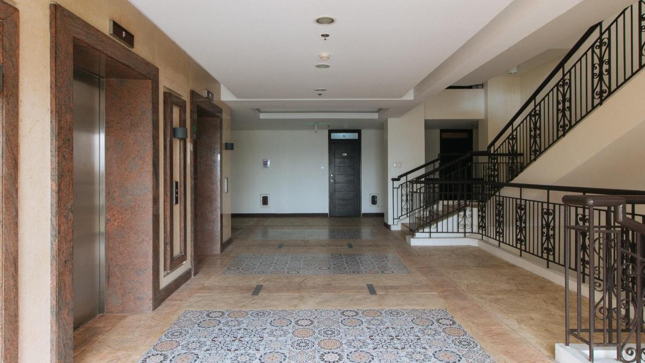 Reddoorz Plus @ Cuarto Verde Staycation Las Piñas Buitenkant foto