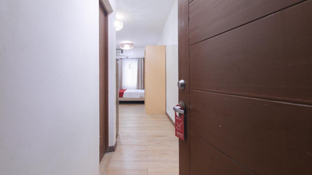 Reddoorz Plus @ Cuarto Verde Staycation Las Piñas Buitenkant foto