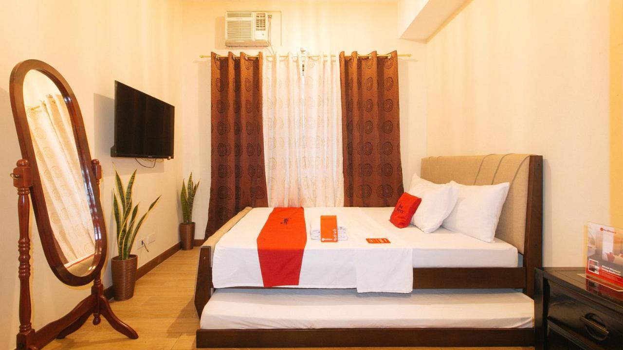 Reddoorz Plus @ Cuarto Verde Staycation Las Piñas Buitenkant foto