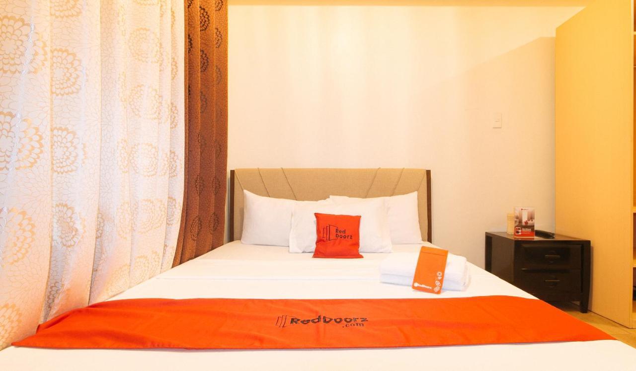 Reddoorz Plus @ Cuarto Verde Staycation Las Piñas Buitenkant foto